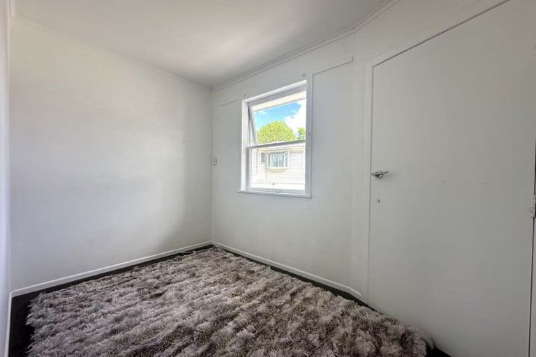 Photo of property in 1/19 O'halloran Road, Howick, Auckland, 2014