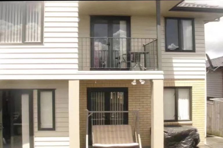 Photo of property in 10 Vintage Drive, Henderson, Auckland, 0612