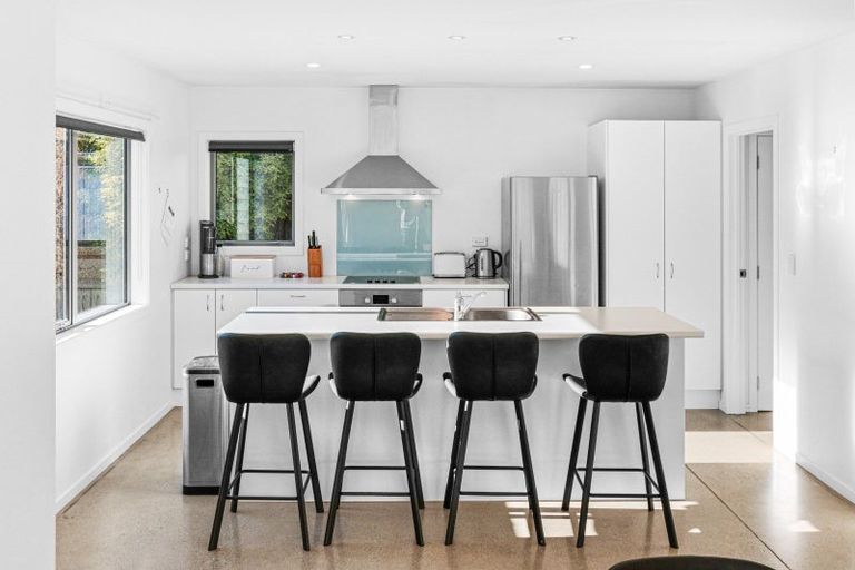 Photo of property in 3 Finch Street, Albert Town, Wanaka, 9305