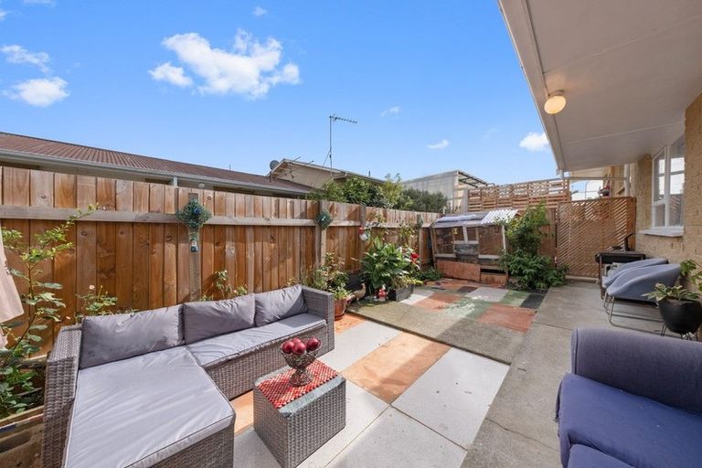 Photo of property in 2/42 Aitken Street, Ashburton, 7700