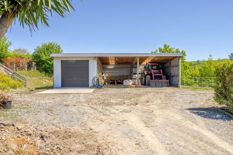 Photo of property in 38 Jg Wilson Drive, Waipukurau, 4281