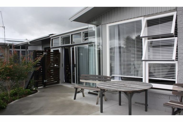 Photo of property in 25 Powhiri Avenue, Kensington, Whangarei, 0112