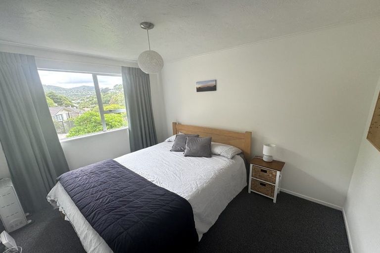 Photo of property in 56 Hathaway Avenue, Karori, Wellington, 6012