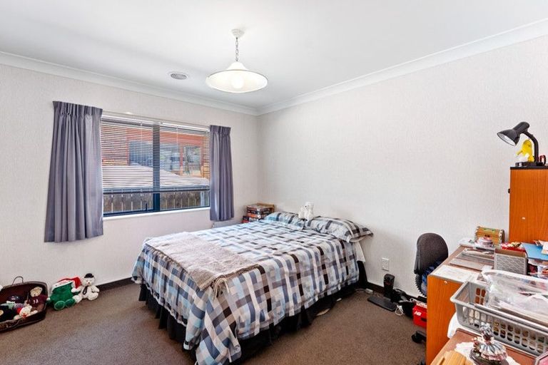 Photo of property in 14 Hurunui Street, Waikanae, 5036