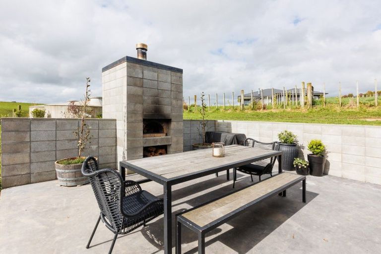 Photo of property in 10 Beechwood Road, Feilding, 4779