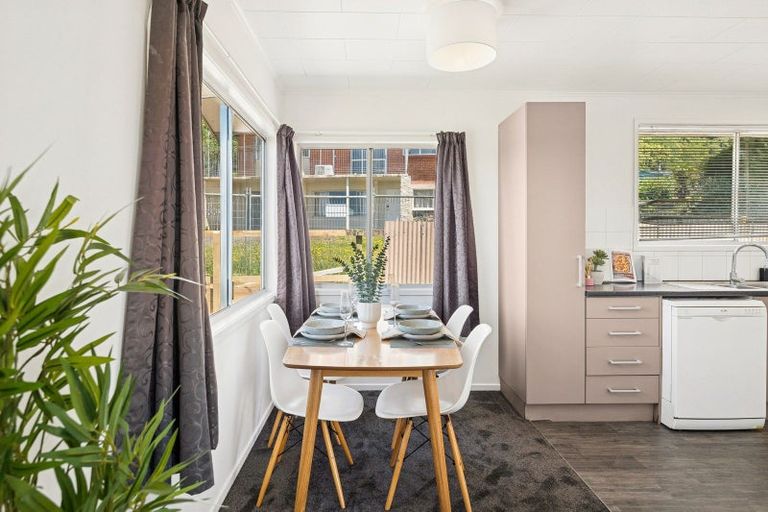 Photo of property in 124 Mallard Drive, Selwyn Heights, Rotorua, 3015