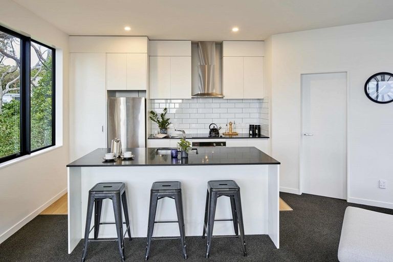 Photo of property in 5/80 Seatoun Heights Road, Seatoun, Wellington, 6022