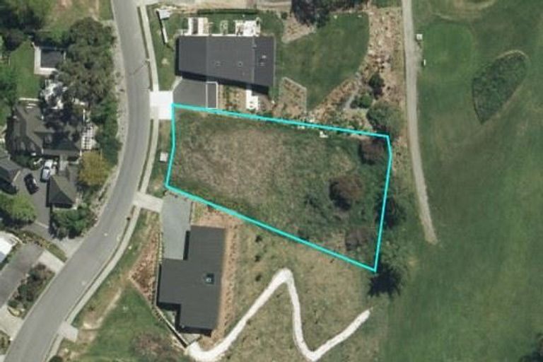 Photo of property in 22 Golf View Close, Fairhall, 7272