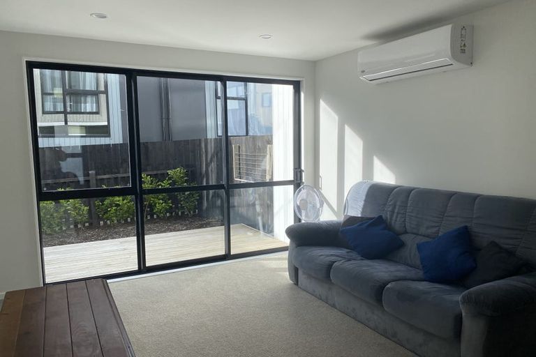 Photo of property in 25 Hinonga Loop, Silverdale, 0932