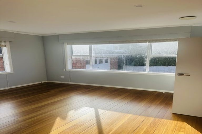 Photo of property in 13 Tui Glen Road, Birkenhead, Auckland, 0626