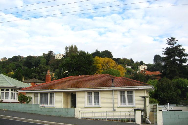 Photo of property in 68 Playfair Street, Caversham, Dunedin, 9012