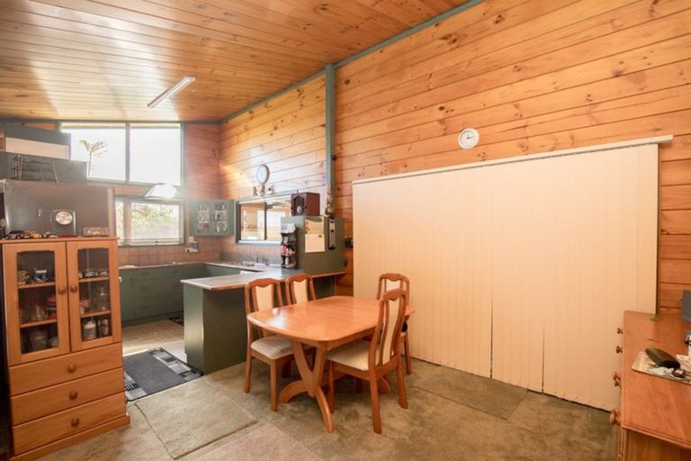 Photo of property in 43 Mahana Road, Ngatea, 3503