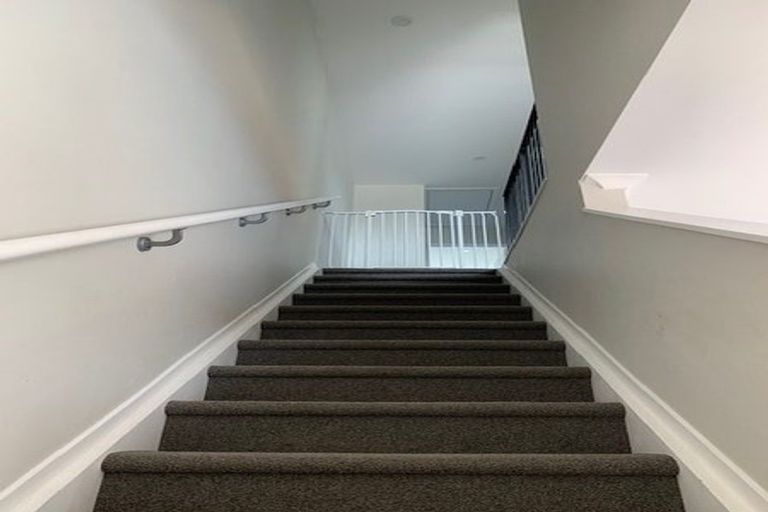 Photo of property in 27 Komanawa Lane, Mount Wellington, Auckland, 1062