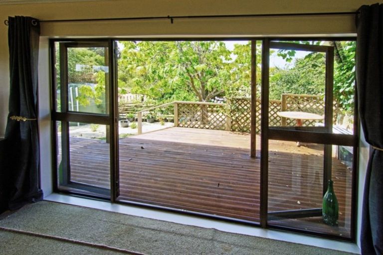 Photo of property in 1447 Martinborough Masterton Road, Gladstone, Masterton, 5884