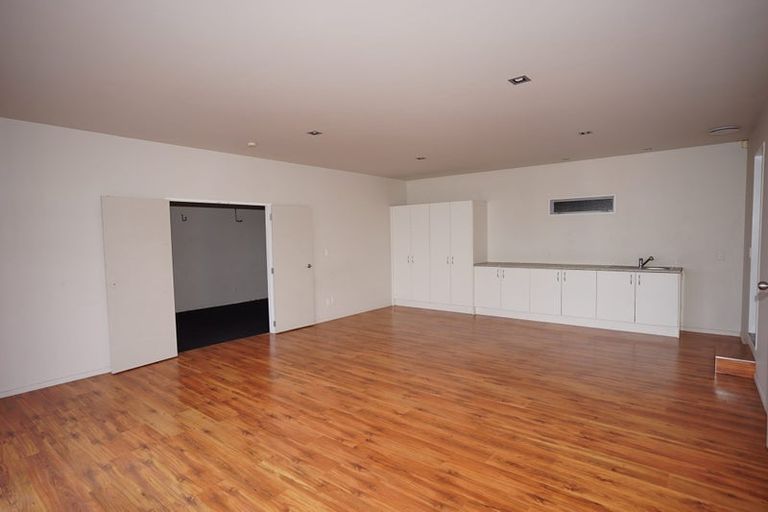 Photo of property in 3 Orewa Heights Crescent, Orewa, 0931