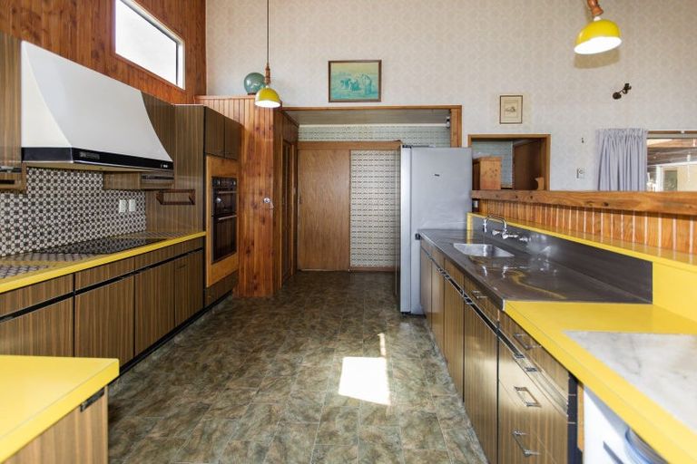 Photo of property in 18 Coates Avenue, Baylys Beach, Dargaville, 0377