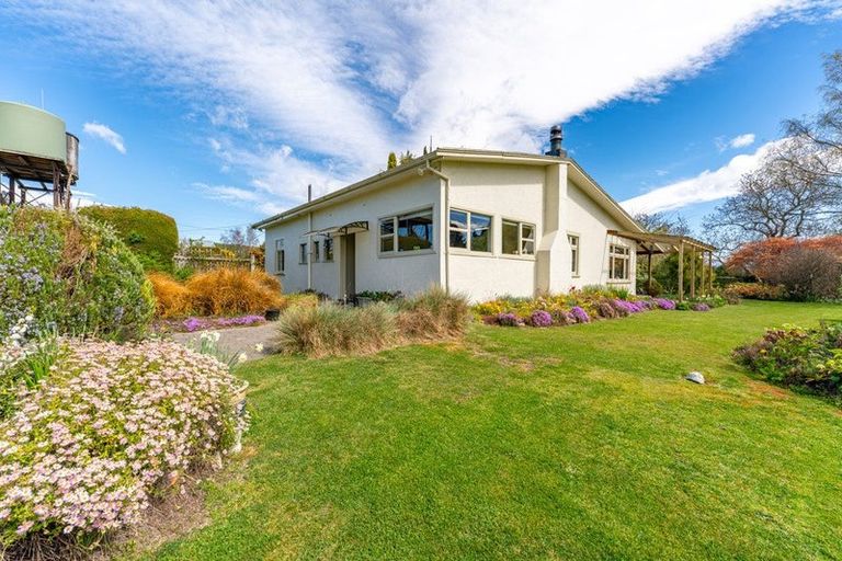 Photo of property in 3492 Kurow Duntroon Road, Duntroon, Oamaru, 9494