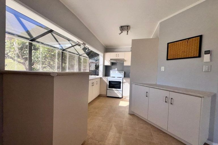 Photo of property in 3b Kowhai Place, Pukekohe, 2120