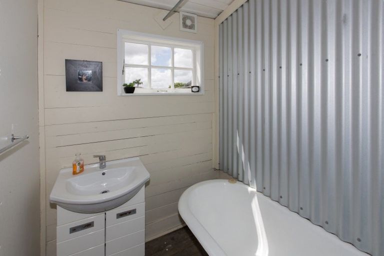 Photo of property in 39 Awakino Road, Dargaville, 0310