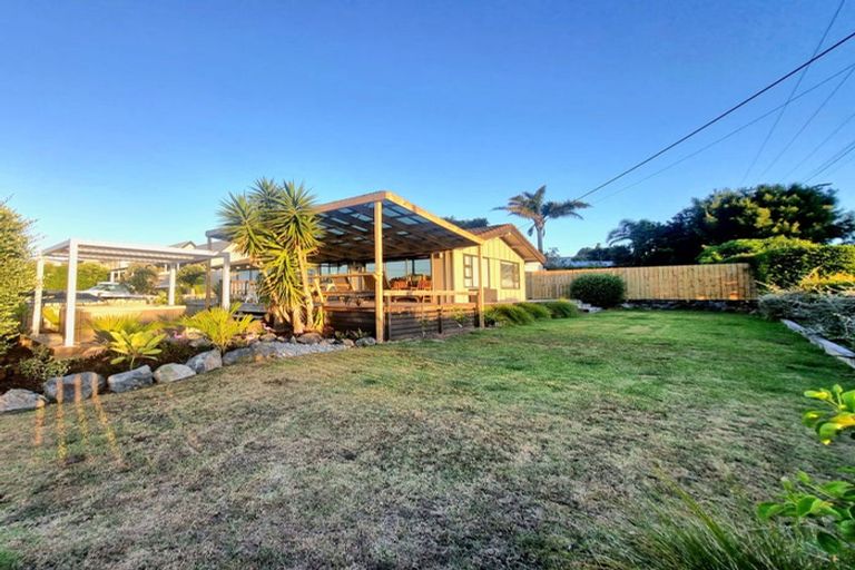 Photo of property in 2 Awatea Street, Mangawhai Heads, Mangawhai, 0505
