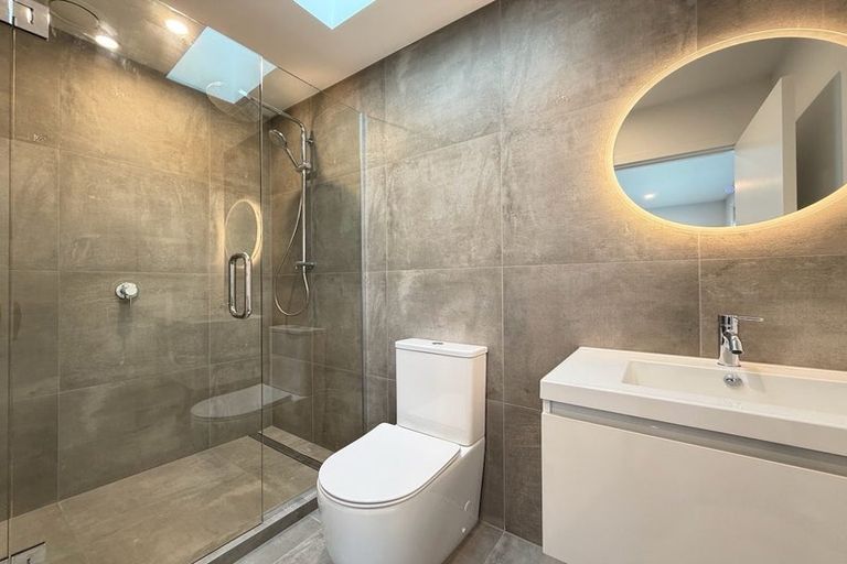 Photo of property in 30 Oakum Road, Whitby, Porirua, 5024