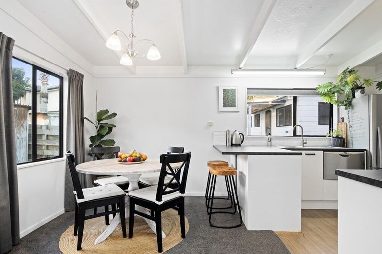 Photo of property in 11a Cape Road, Pukekohe, 2120