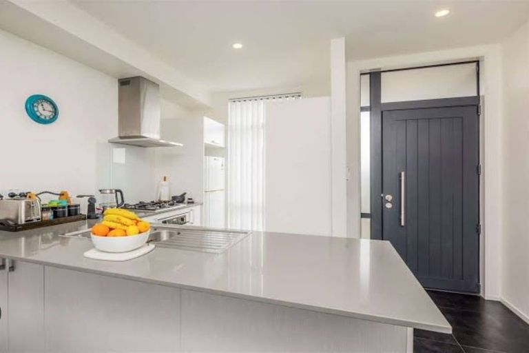 Photo of property in 57 Battalion Drive, Papakura, 2110