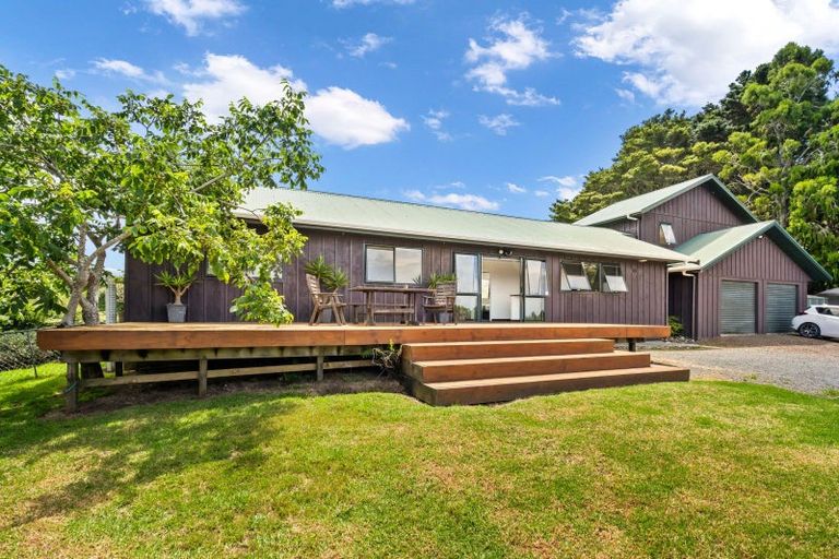 Photo of property in 22 Kohinui Heights Rise, Parua Bay, 0192
