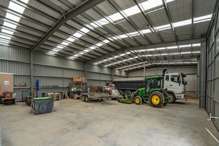 Photo of property in 234 Spur Road, Hadlow, Timaru, 7975