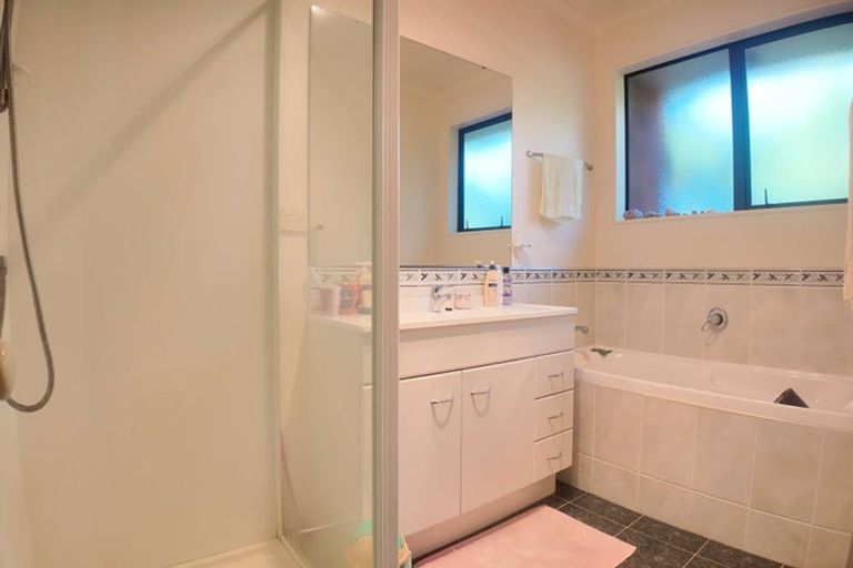 Photo of property in 460 Bald Hill Road, Waiuku, 2681