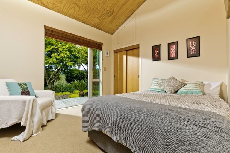 Photo of property in 218 Mcpike Road, Waimauku, 0883