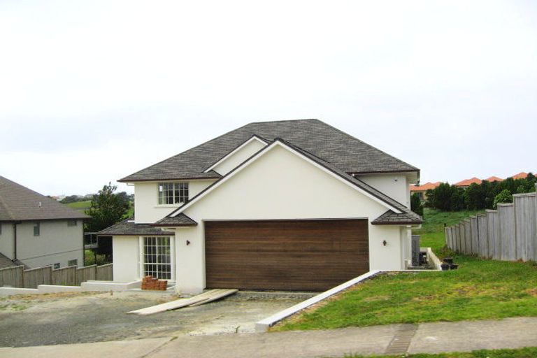 Photo of property in 18 Fingal Way, Gulf Harbour, Whangaparaoa, 0930