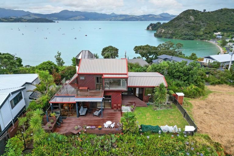 Photo of property in 1980 Wyuna Bay Road, Wyuna Bay, Coromandel, 3581