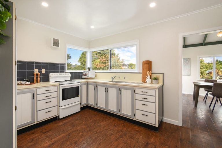 Photo of property in 124 Devon Street, Hillcrest, Rotorua, 3015