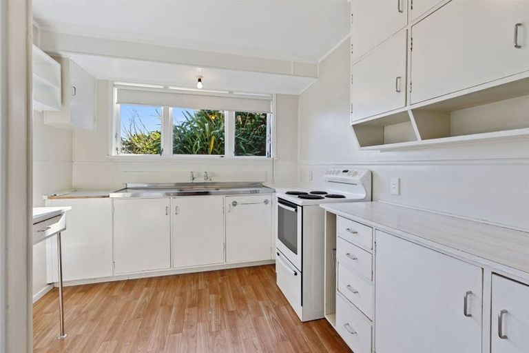 Photo of property in 20b Waitaha Road, Welcome Bay, Tauranga, 3112