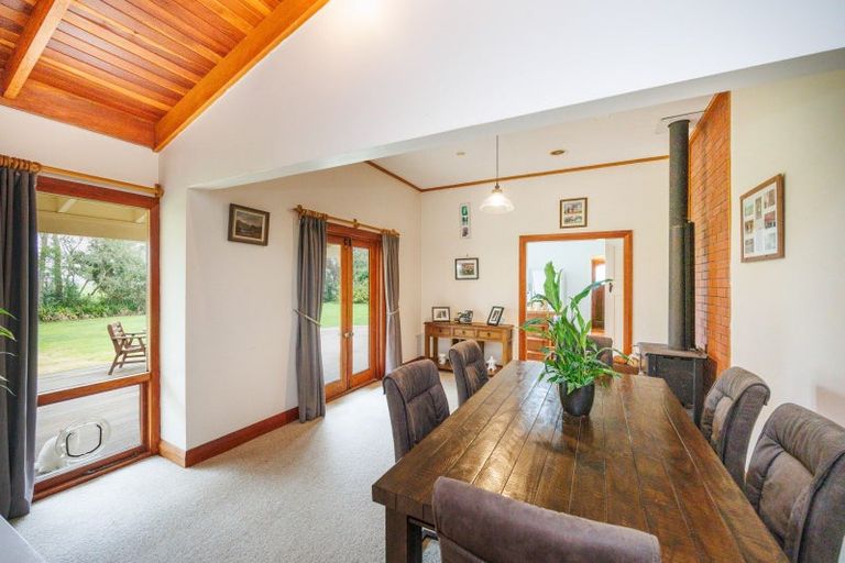 Photo of property in 1696 State Highway 56, Tiakitahuna, Palmerston North, 4477