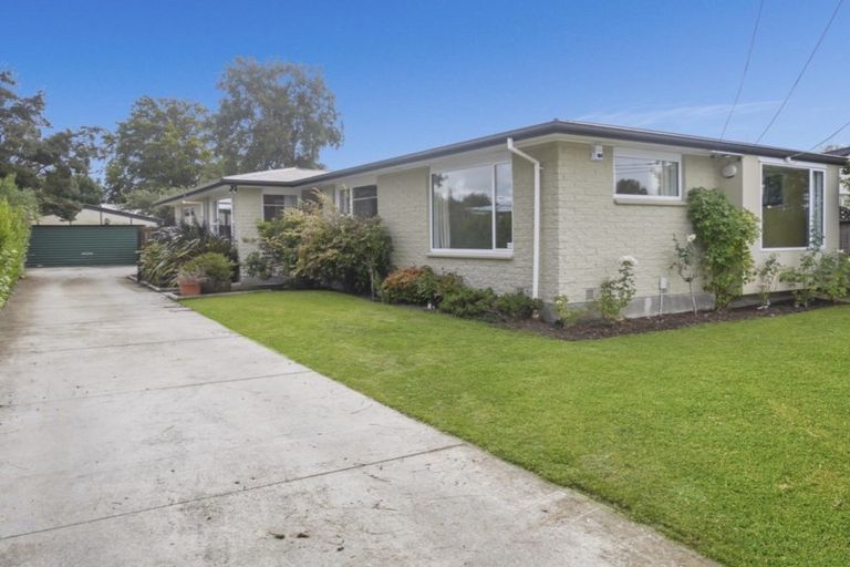 Photo of property in 20 Westerleigh Street, Bishopdale, Christchurch, 8053