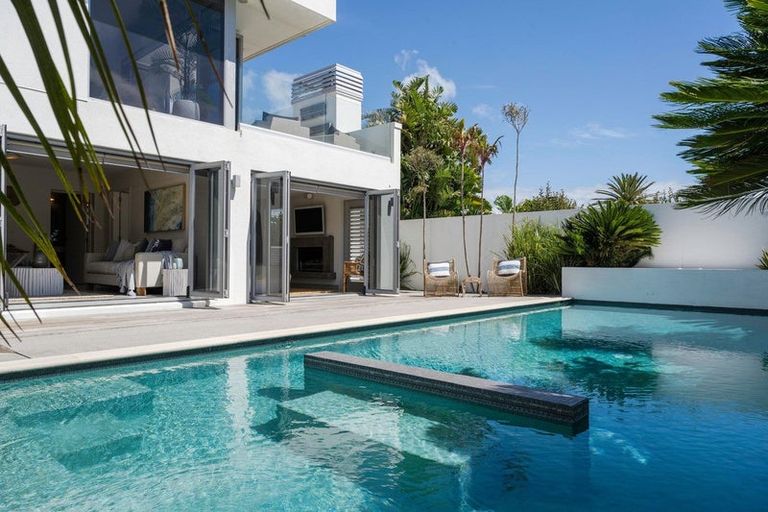 Photo of property in 33a Muricata Avenue, Mount Maunganui, 3116