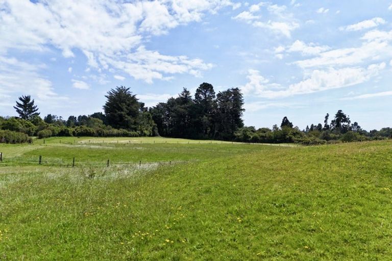 Photo of property in 114 Dudley Road Upper, Inglewood, 4386