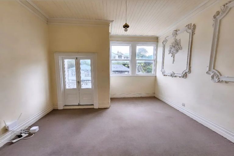 Photo of property in 302 Tinakori Road, Thorndon, Wellington, 6011