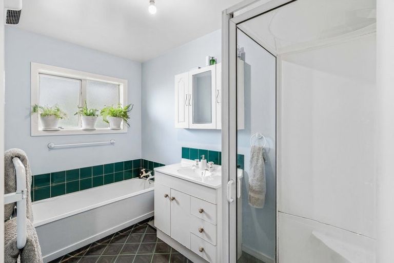 Photo of property in 25b Main South Road, Sockburn, Christchurch, 8042