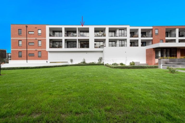 Photo of property in 216/81 Mapou Road, Hobsonville, Auckland, 0616