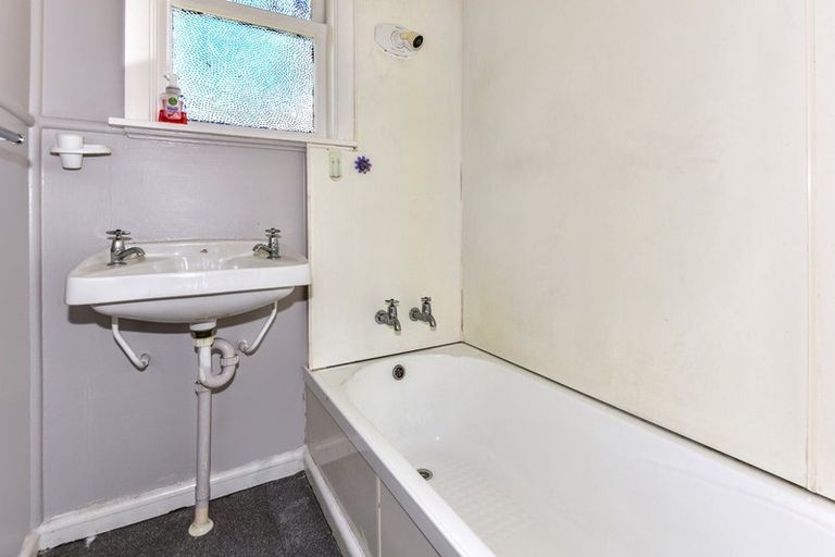 Photo of property in 7 Boyne Avenue, Northcote, Christchurch, 8052