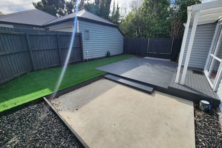 Photo of property in 43 Wyon Street, Linwood, Christchurch, 8062