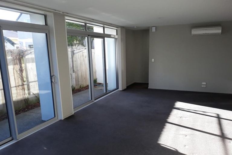 Photo of property in 60 Brockworth Place, Riccarton, Christchurch, 8011
