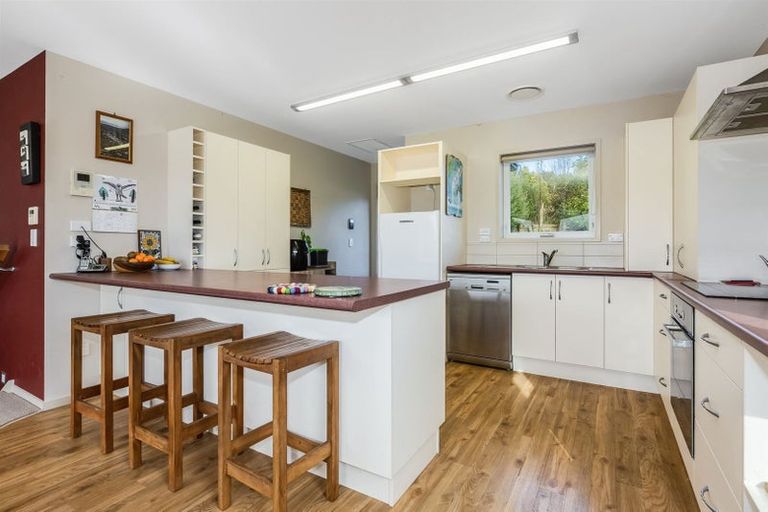 Photo of property in 9 Botany Lane, Whitby, Porirua, 5024