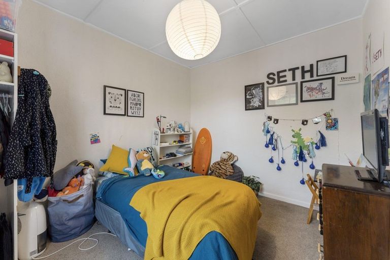 Photo of property in 124 Nursery Road, Phillipstown, Christchurch, 8011