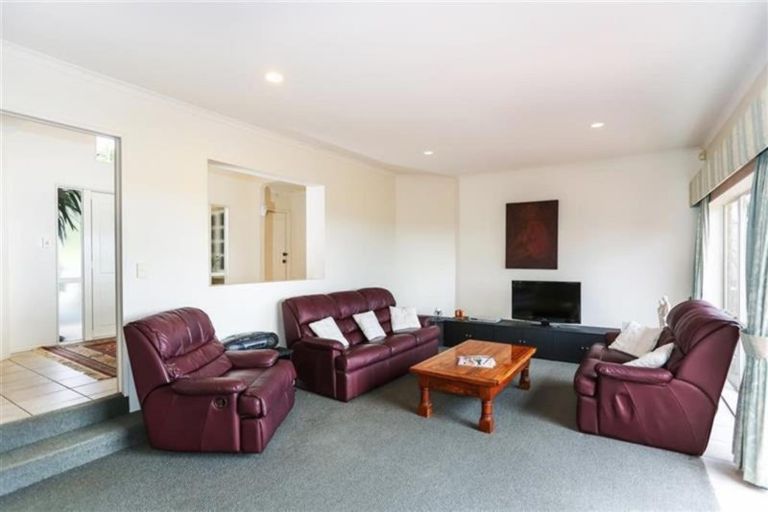 Photo of property in 512 Redoubt Road, Flat Bush, Auckland, 2019