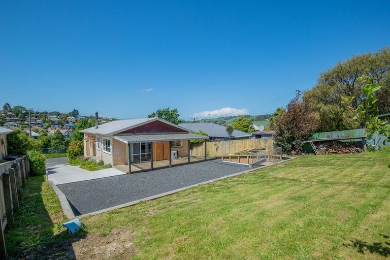 Photo of property in 12 Severn Street, Green Island, Dunedin, 9018