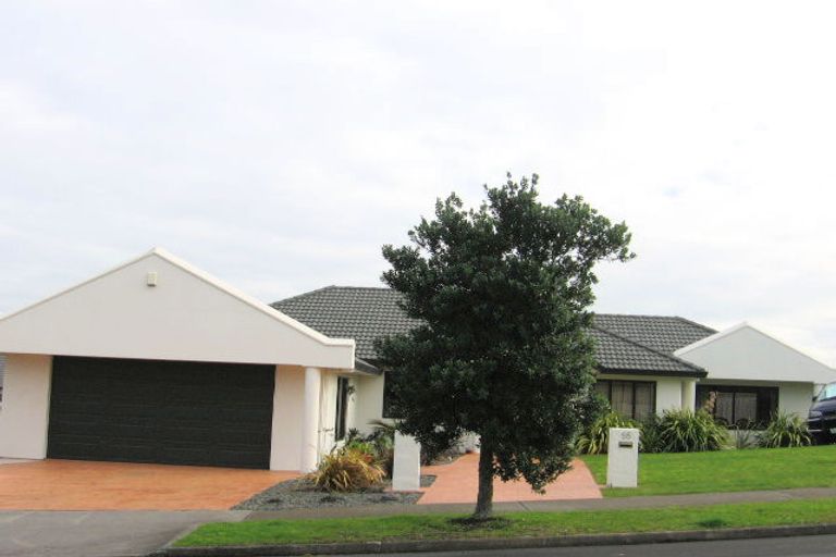 Photo of property in 53 Westerham Drive, Dannemora, Auckland, 2016